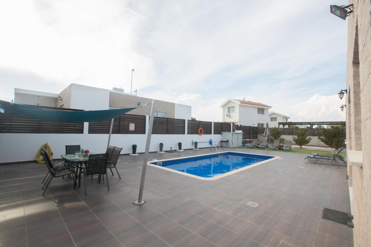 Broadway Villas Protaras Ngoại thất bức ảnh