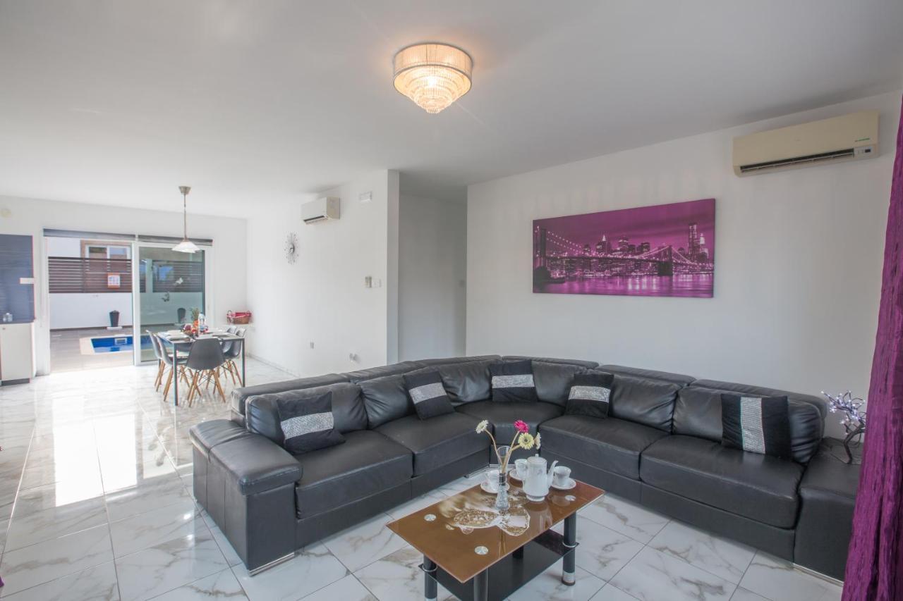 Broadway Villas Protaras Ngoại thất bức ảnh