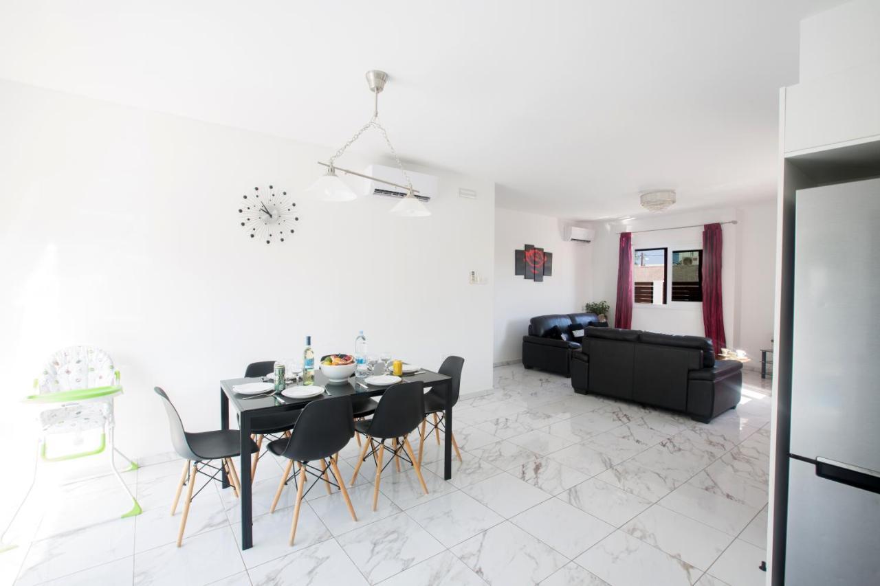 Broadway Villas Protaras Ngoại thất bức ảnh