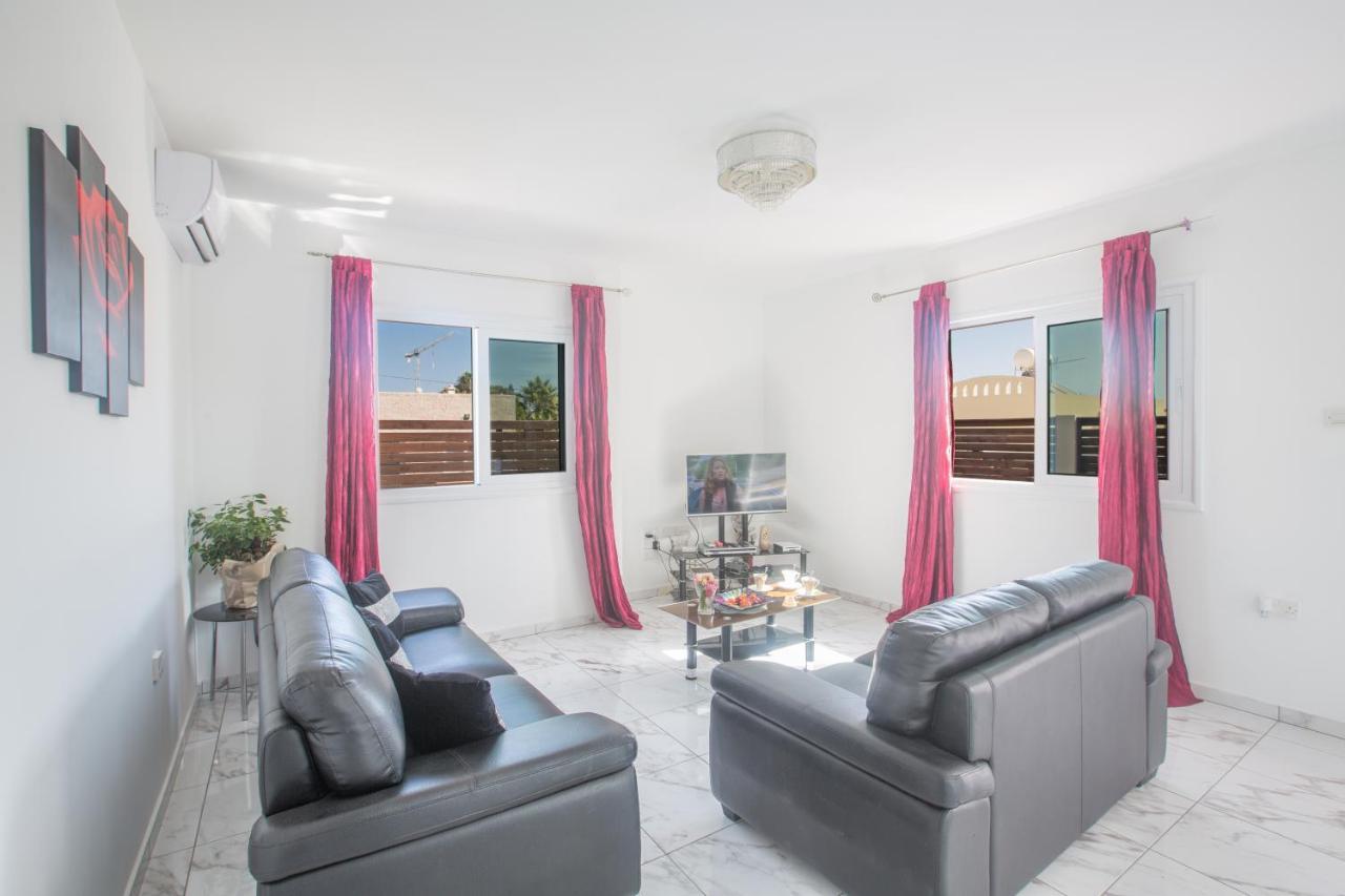 Broadway Villas Protaras Ngoại thất bức ảnh