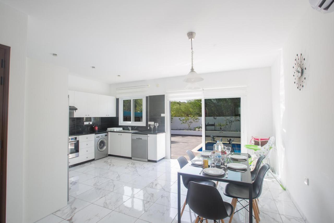 Broadway Villas Protaras Ngoại thất bức ảnh