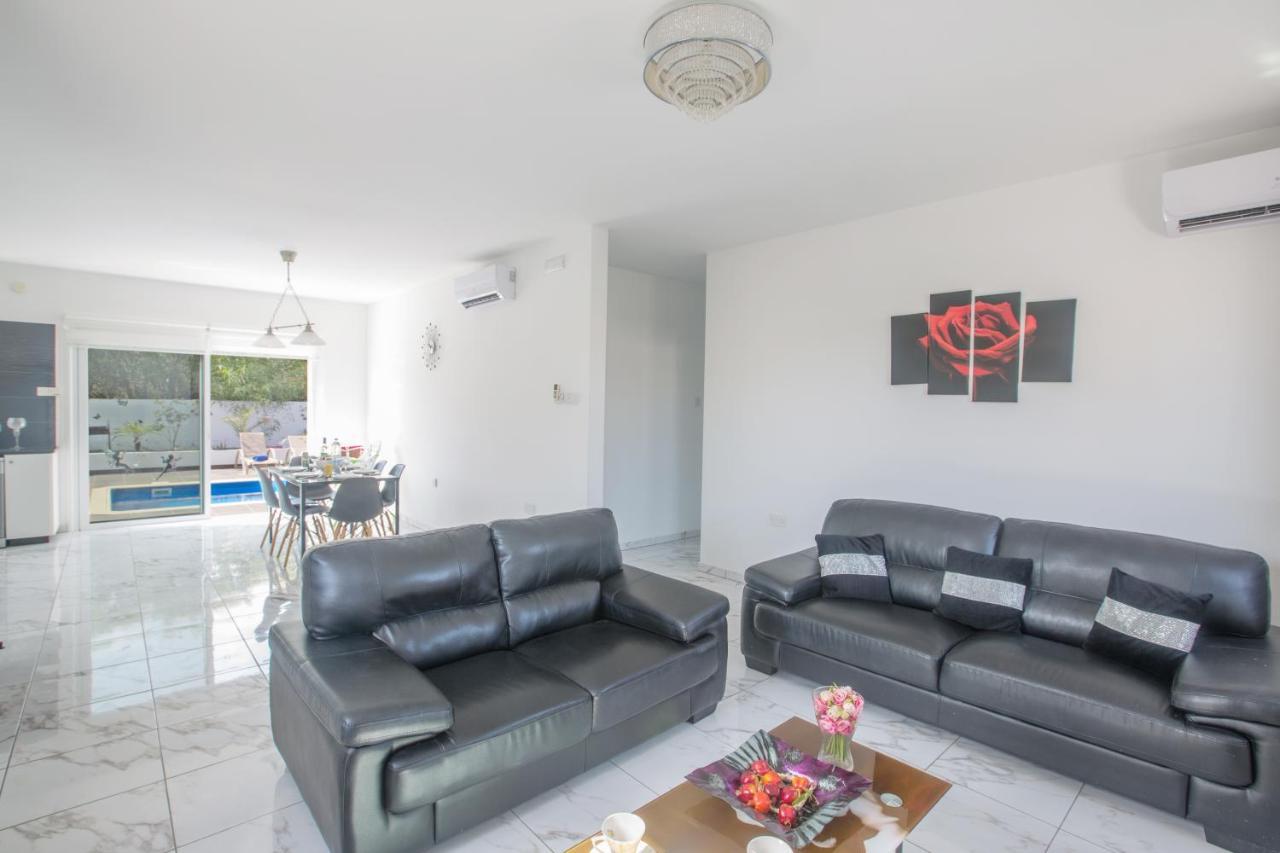 Broadway Villas Protaras Ngoại thất bức ảnh