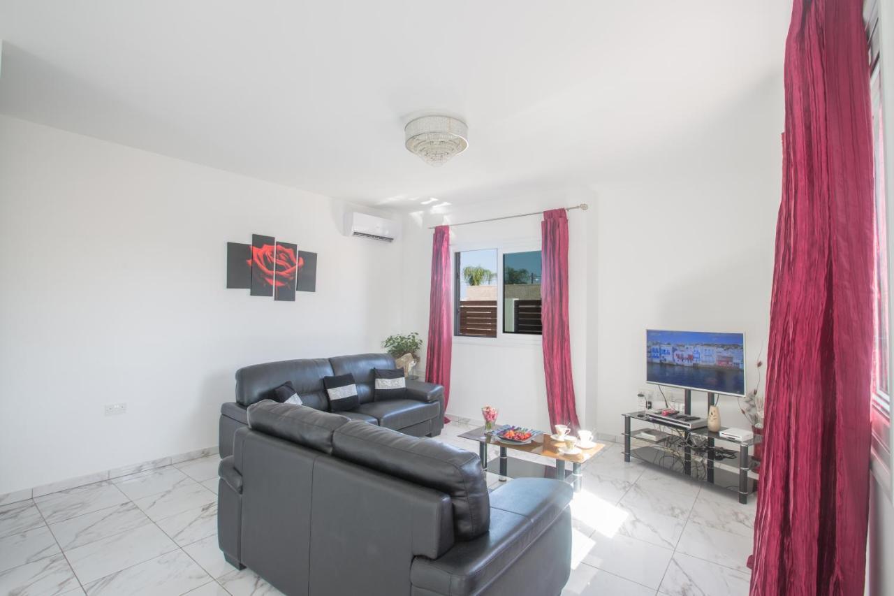 Broadway Villas Protaras Ngoại thất bức ảnh