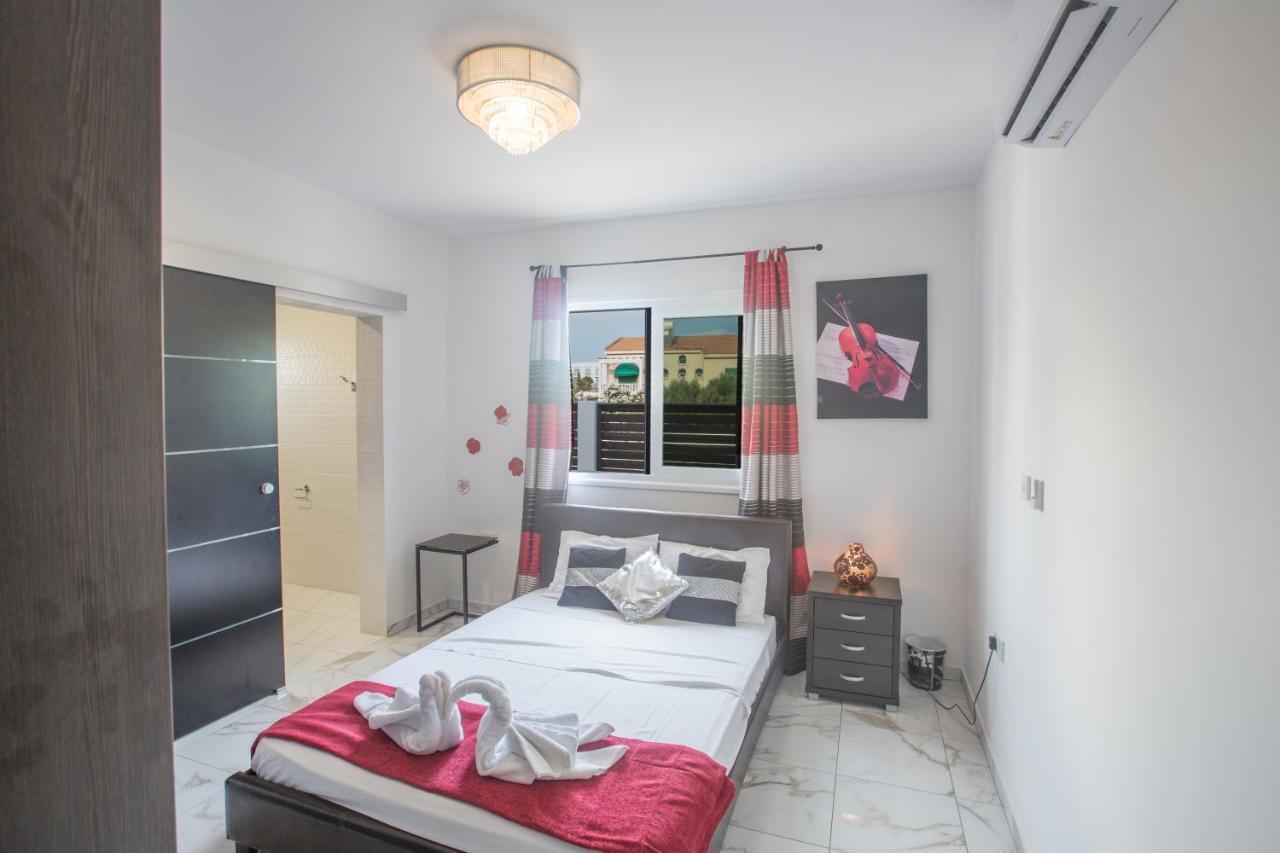Broadway Villas Protaras Ngoại thất bức ảnh